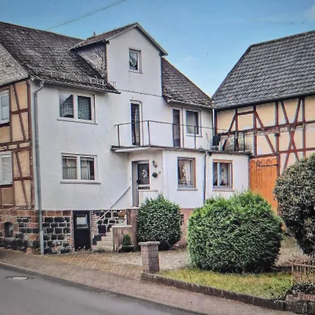 Holiday home Monteurhaus Dautphe *