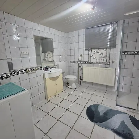 Monteurhaus Dautphe Vakantiehuis *