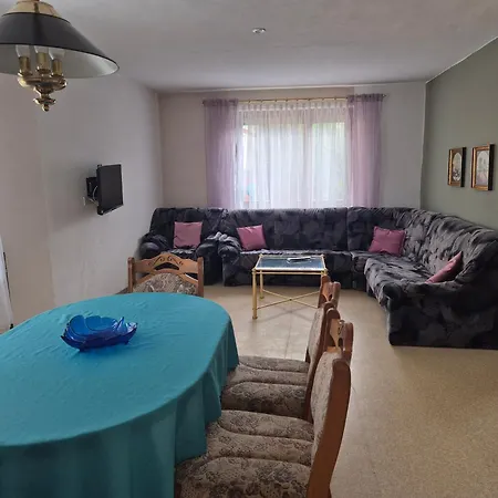 Monteurhaus Dautphe * Friedensdorf